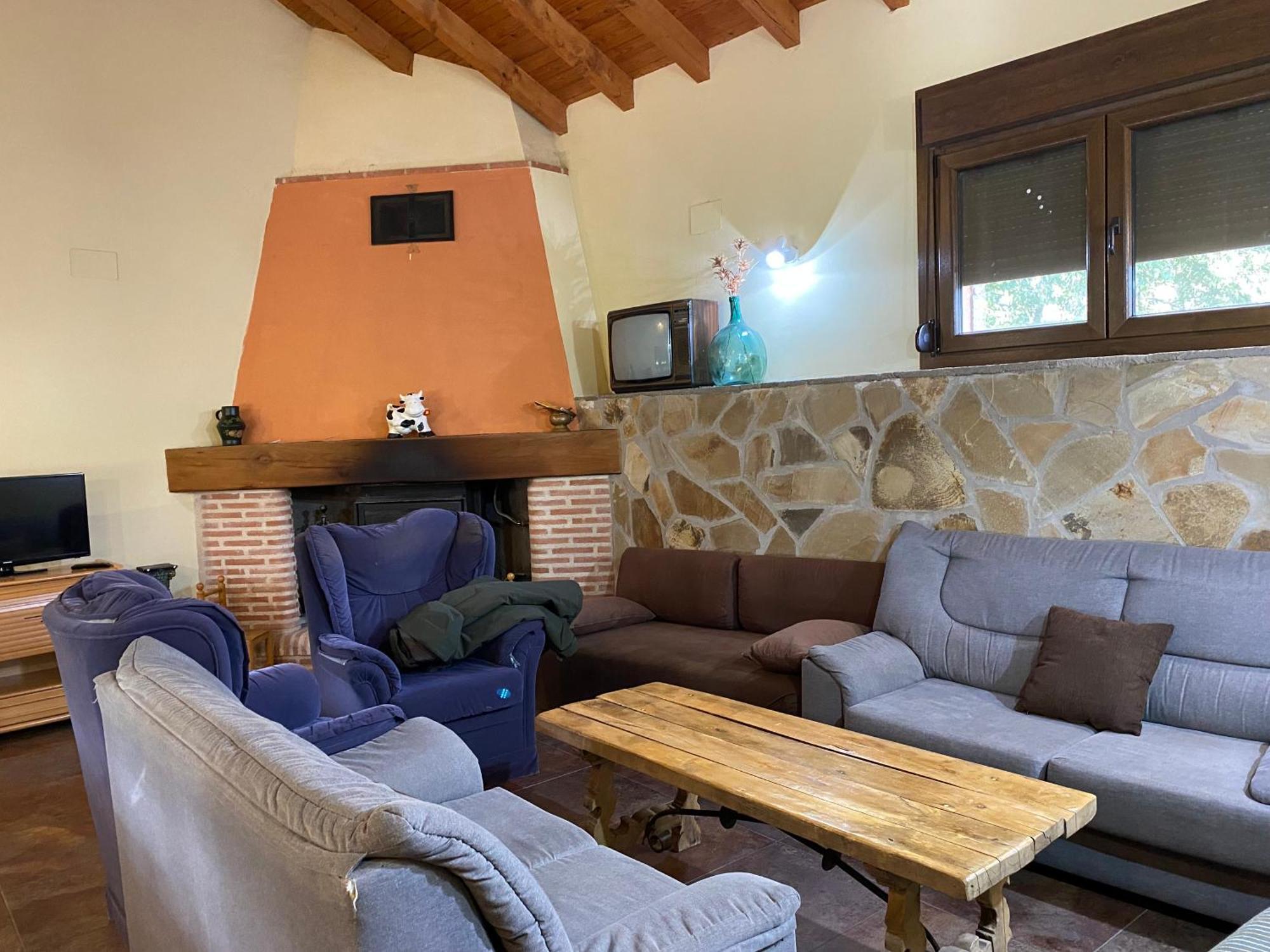 Higueras Y Olivos Villa กันเดเลดา ภายนอก รูปภาพ